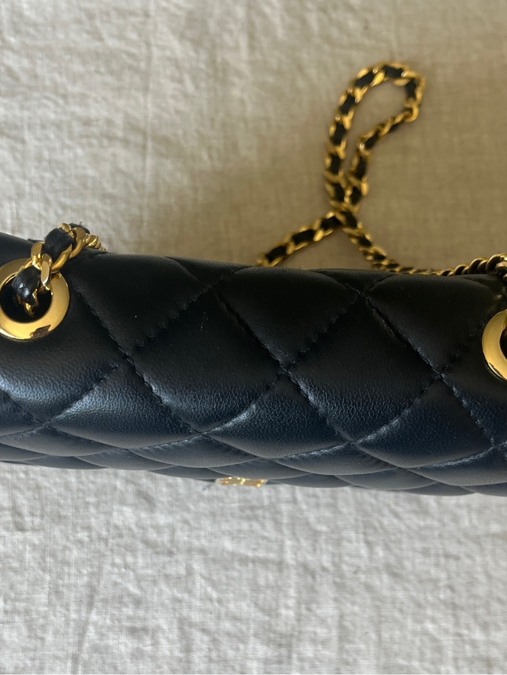 Givenchy Black Quilted Crossbody Bag with Gold Chain- VeryGood Condition - Picture 2 of 16